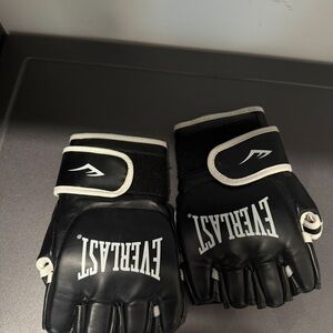 Everlast Black Boxing Gloves